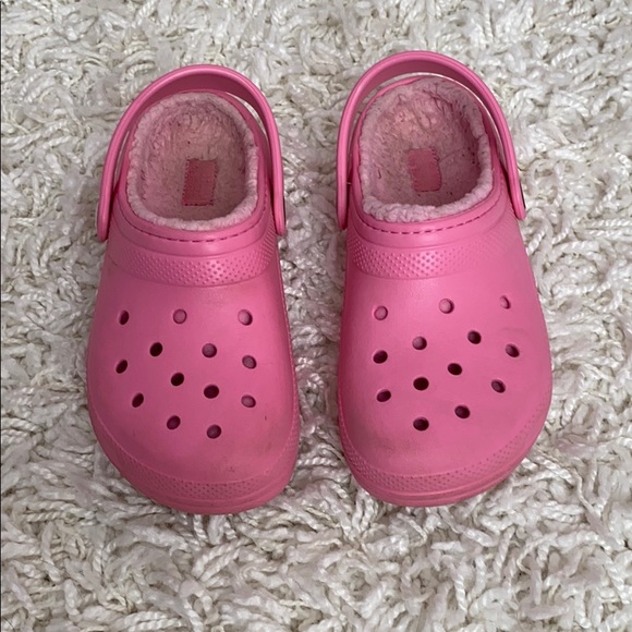girls crocs size 3